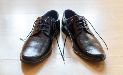 Slip-on vs. Lace-ups: A Guide - SEPOL Shoes
