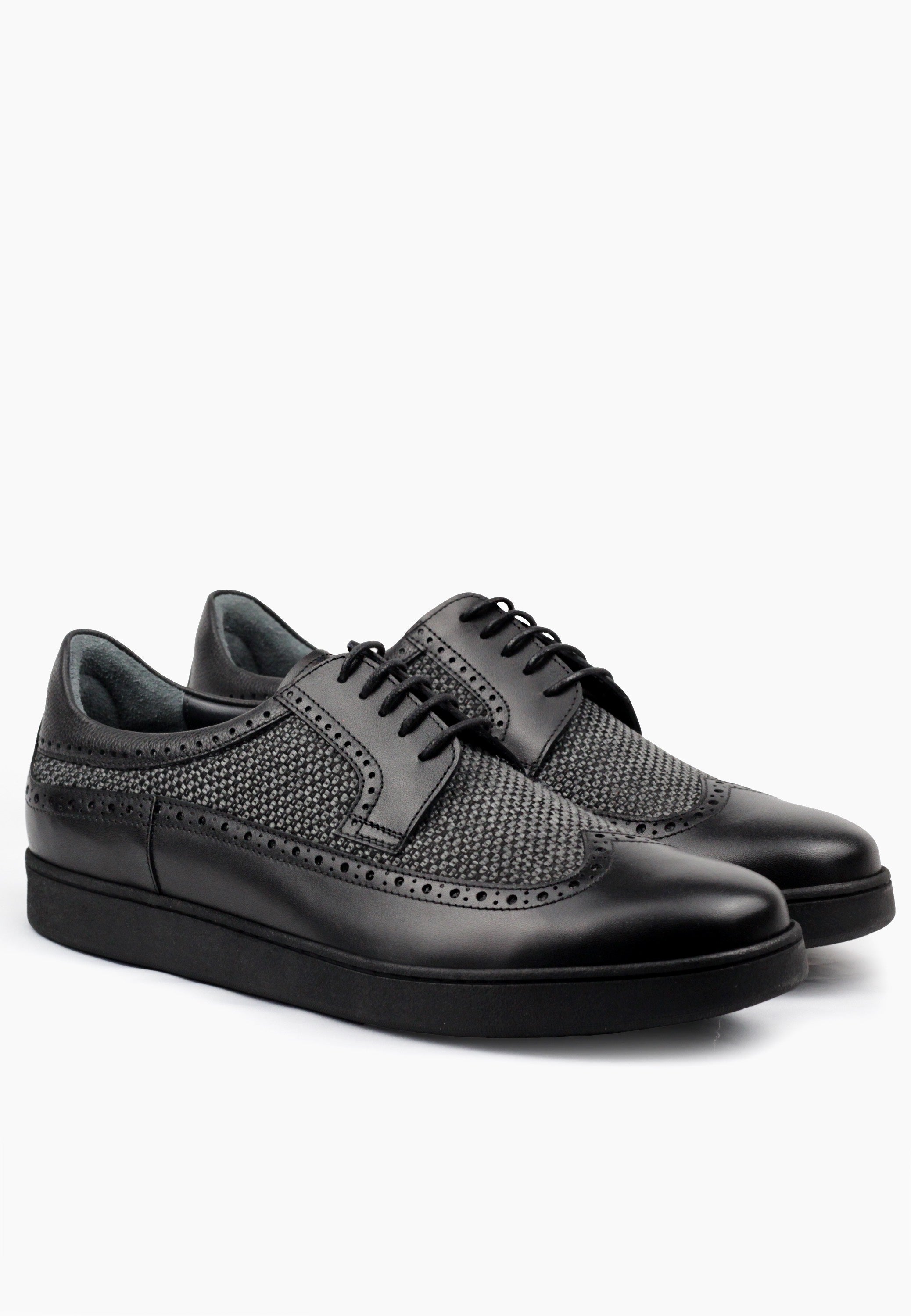 Camden Derby Black