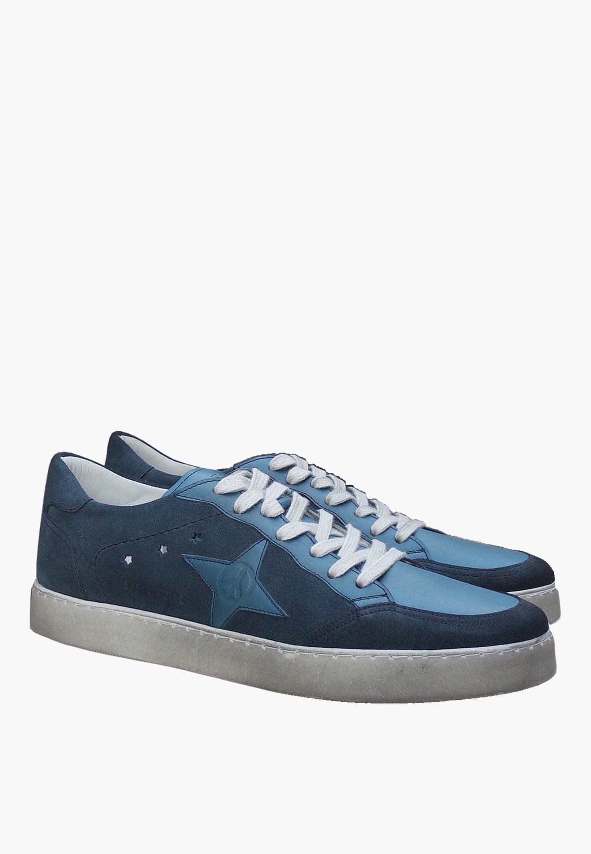 Estrella Sneaker Denim Blue in two-tone suede and leather, with tonal star detail, light-colored laces and lightly distressed soles